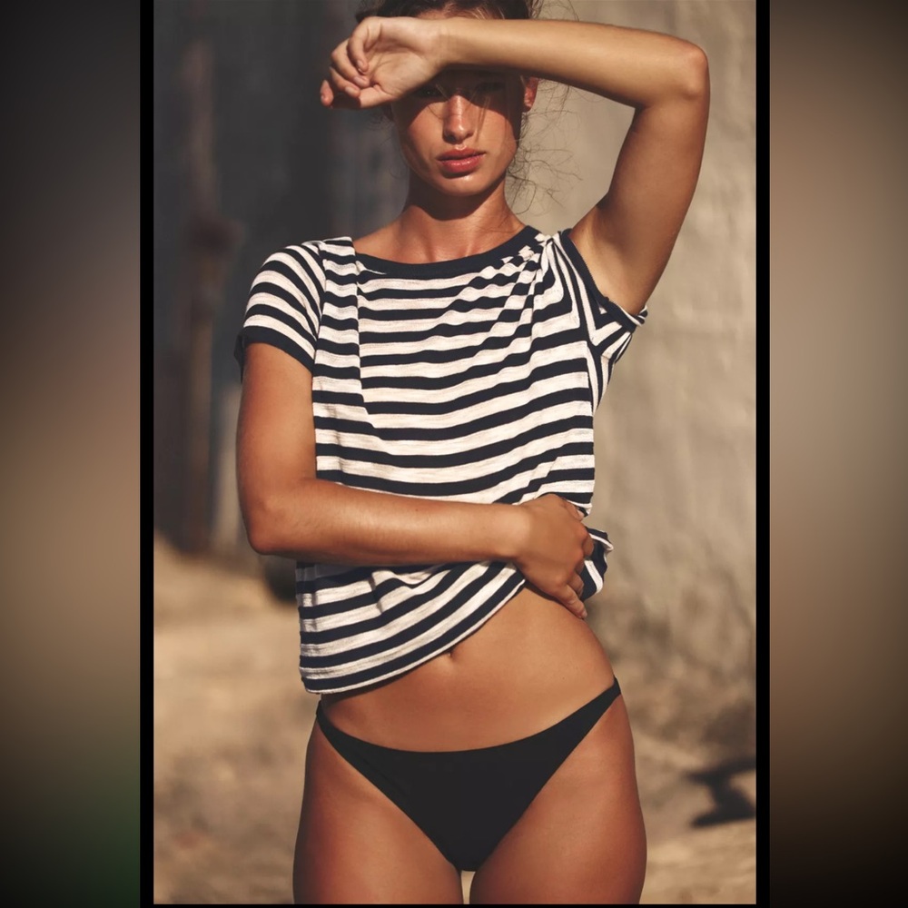 Striped knit short sleeves T- shirt, navy -white